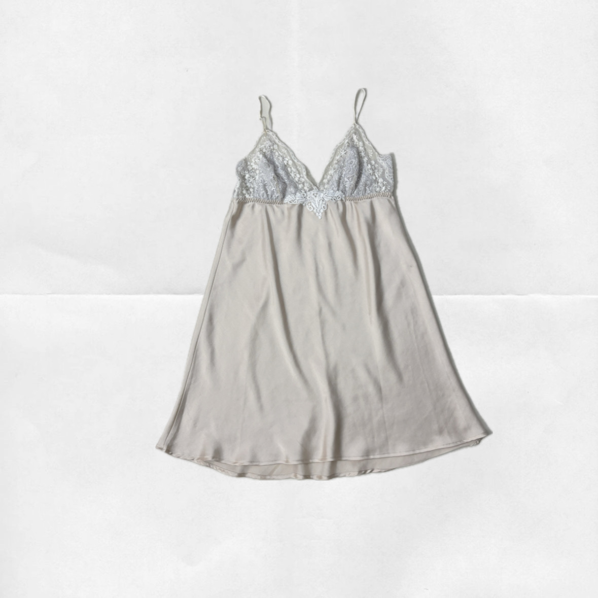 slip dress vanilla ✧