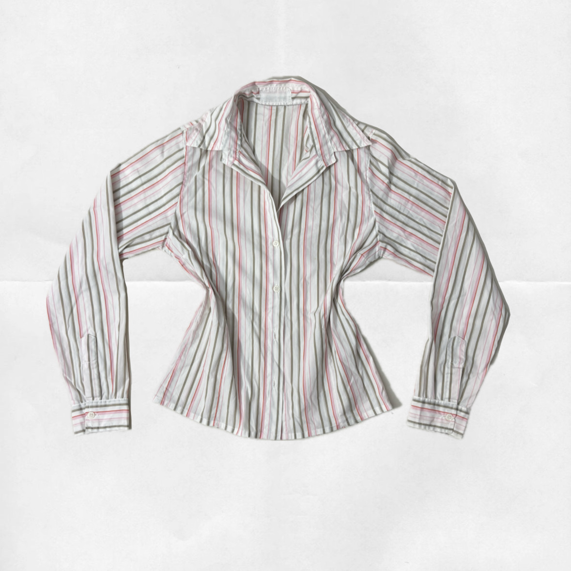 camisa listrada office ꩜